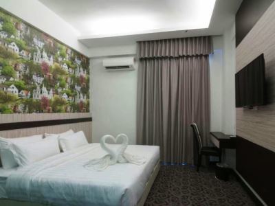 E-Red Hotel Melaka