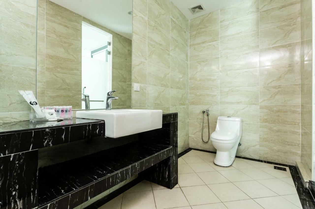 E-Red Hotel Melaka